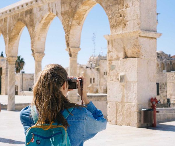 How Much Should You Spend on Photographer?